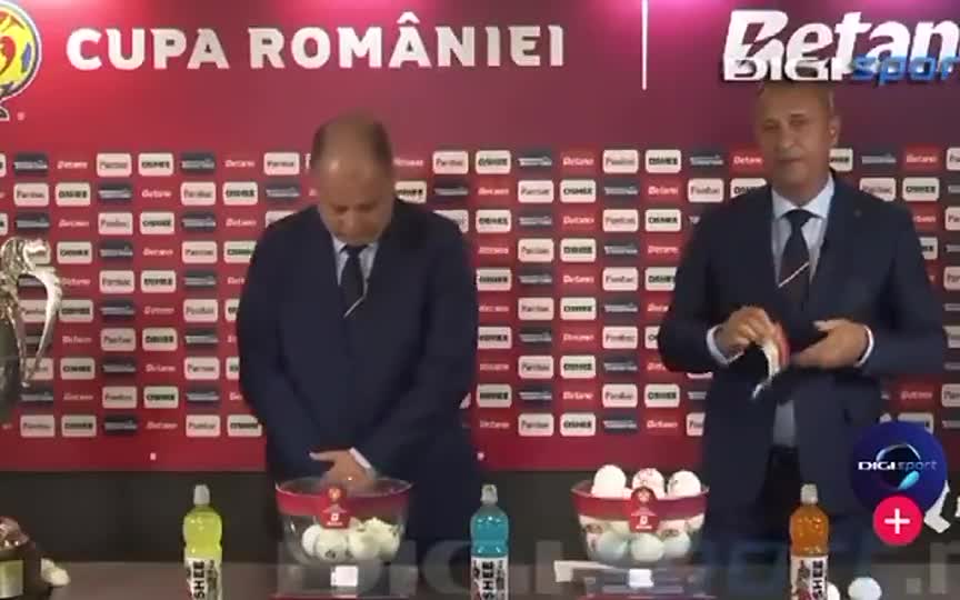 动的空间, 打开网易新, 亚足协发布